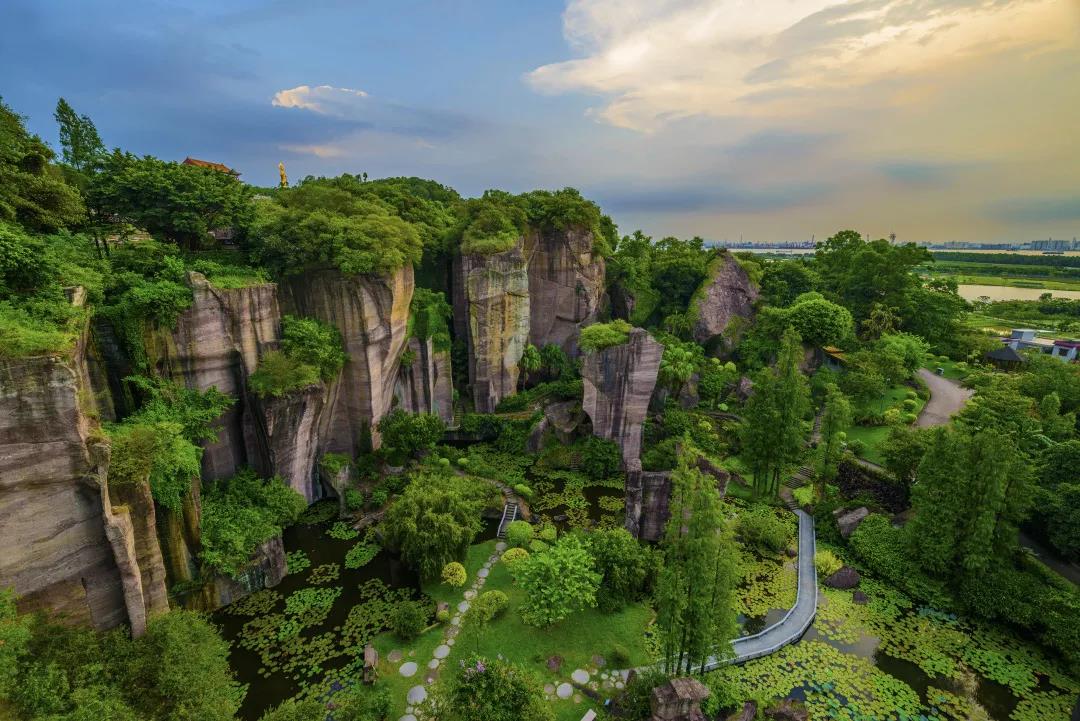 金秋登高莲花山 I 路线在手，攻略我有！