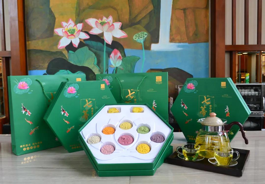 集合莲花奇观的伴手好礼，这么好看舍得吃吗？