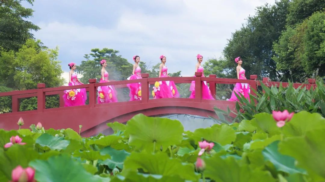 @全体女神，你有一份香香的惊喜待查收！